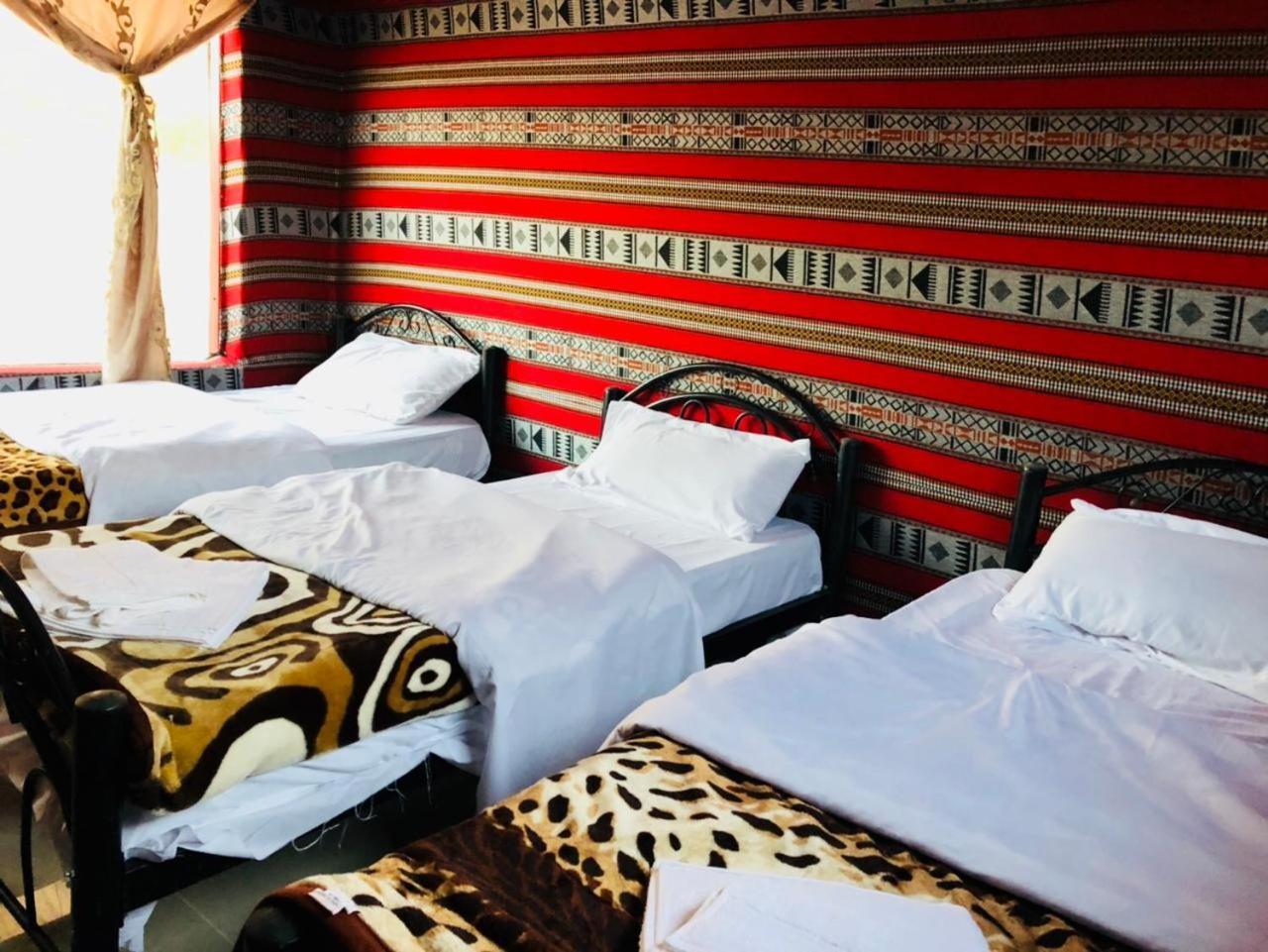 Landscape Rum Camp Hotel Wadi Rum Exterior photo