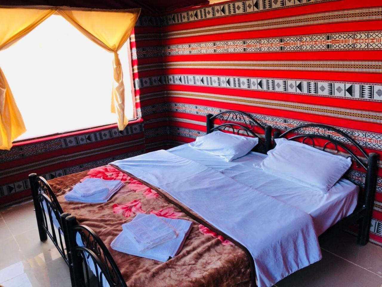 Landscape Rum Camp Hotel Wadi Rum Exterior photo
