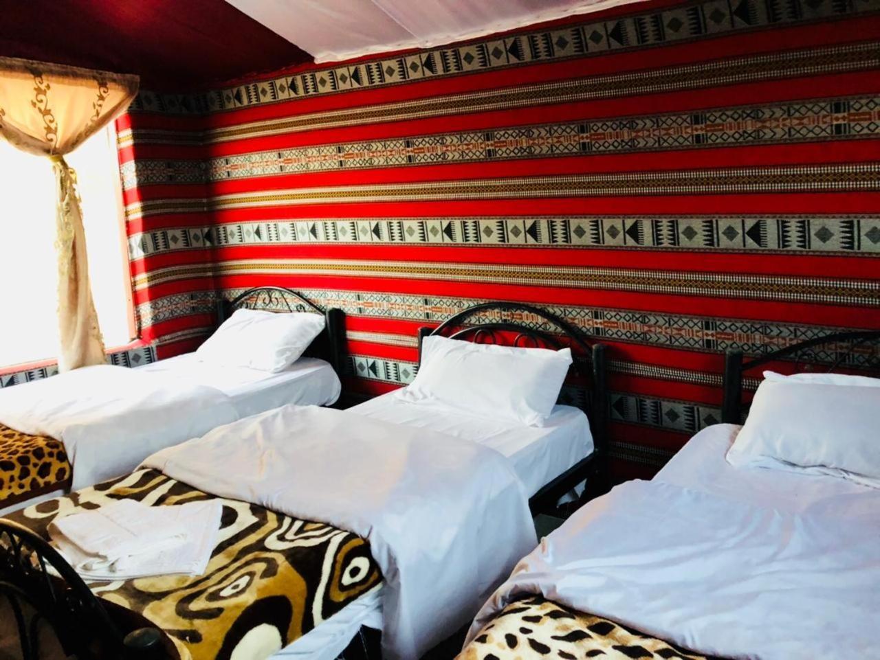 Landscape Rum Camp Hotel Wadi Rum Exterior photo