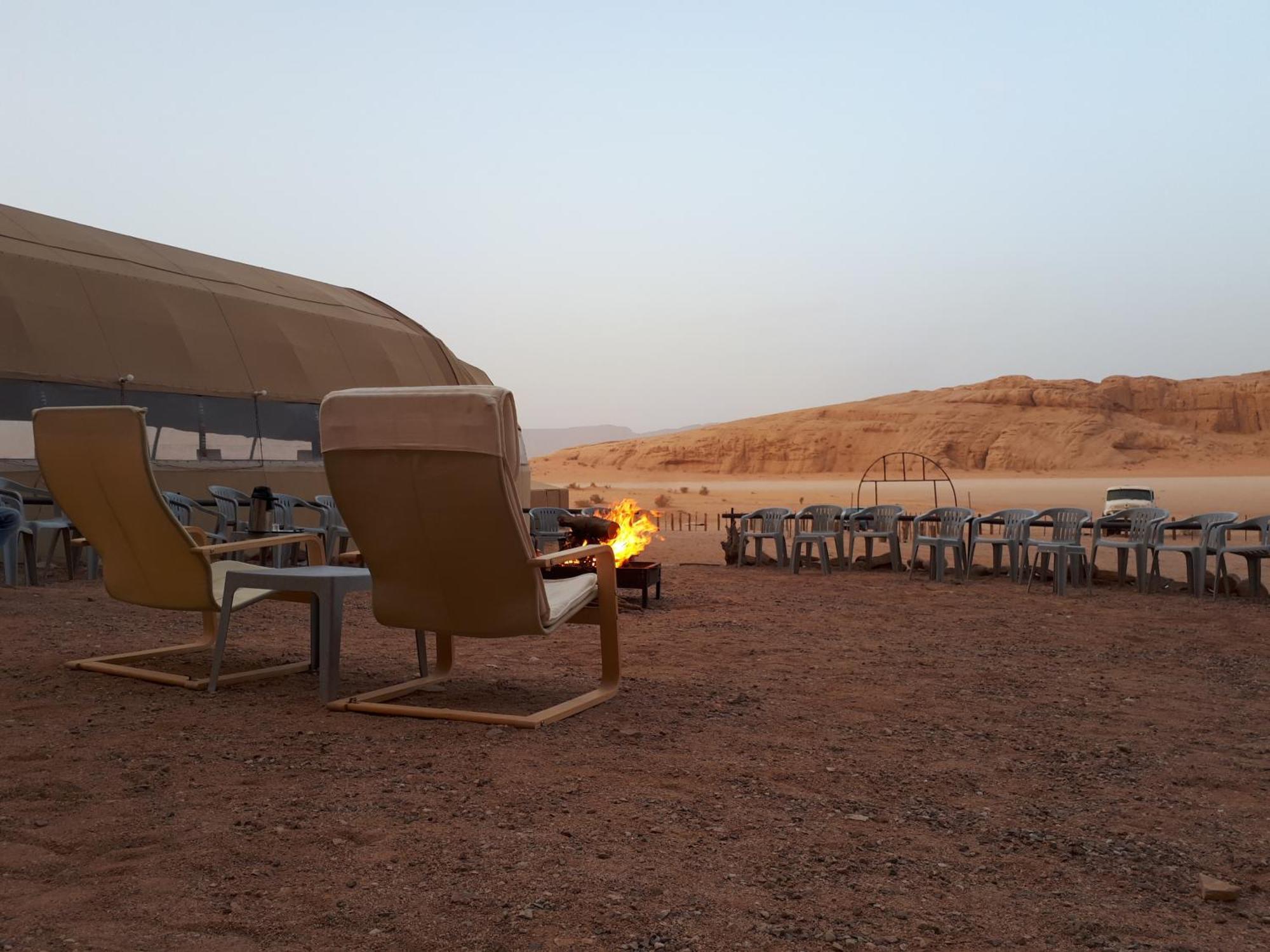 Landscape Rum Camp Hotel Wadi Rum Exterior photo